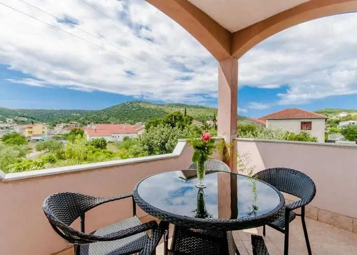 شقة Mladen Vinišće