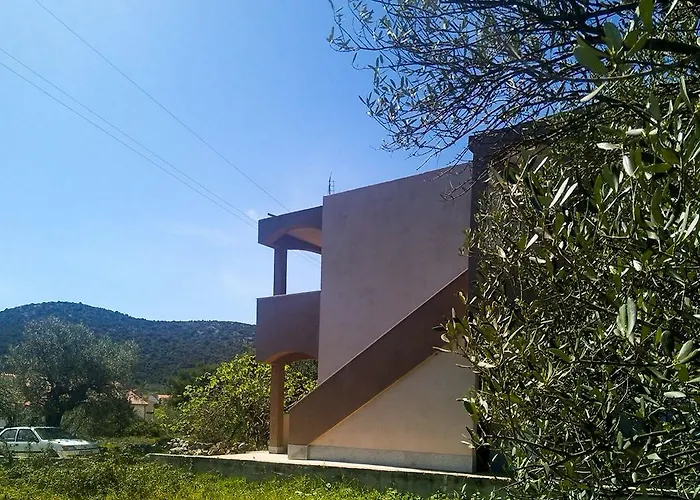 شقة Mladen Vinišće