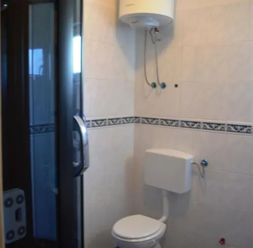 Mladen Apartman Vinisce